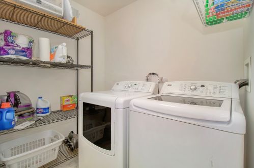 535 Lancaster C, Pingree Grove IL  60140-9156 exterior