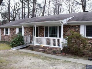 3301 Woodsong Dr, Midlothian, VA 23112-3507
