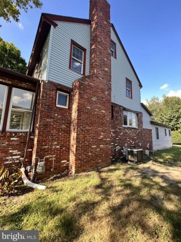 115 Woodbury Rd, Pitman NJ  08071-1636 exterior