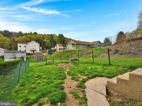 1115 Pottsville St, Primrose PA  17901-3840 exterior