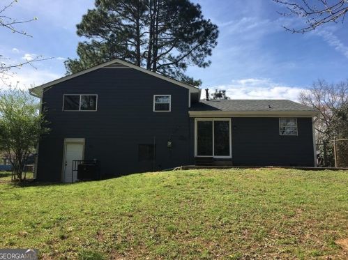 5170 Flemish Ct, Atlanta GA  30349-5210 exterior