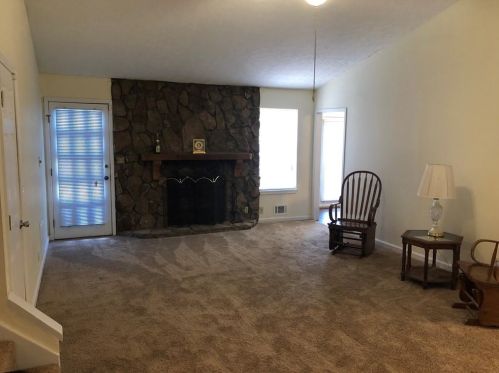 6 Harriette Dr, Stockbridge GA  30281-3867 exterior