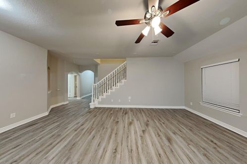 8902 Carmel Grove Ln, Richmond TX  77407-5024 exterior