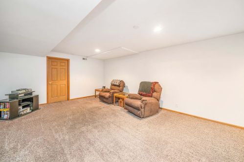 1503 Brickville Rd, Sycamore IL  60178-3409 exterior