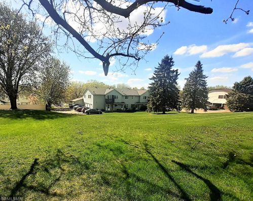 1573 Helmo Ave, Saint Paul MN  55128-5534 exterior