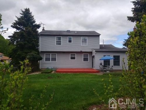 57 Brookside Rd, Edison, NJ 08817-4675