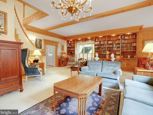 1407 Mahantongo St, Primrose PA 17901-3307 exterior