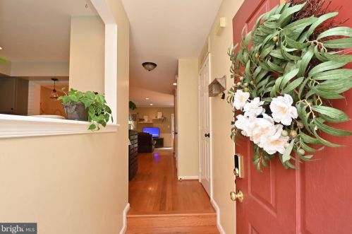 12351 Manchester Way, Woodbridge VA  22192-5178 exterior