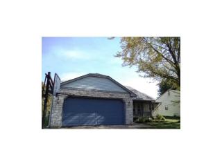 7463 Pebblebrooke East Dr, Indianapolis IN  46236-8773 exterior