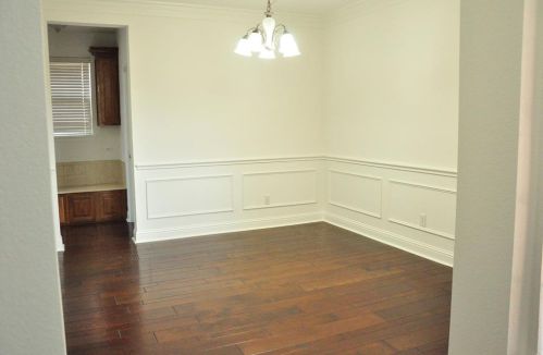 1127 Valley Vista Dr, Irving TX  75063-9395 exterior