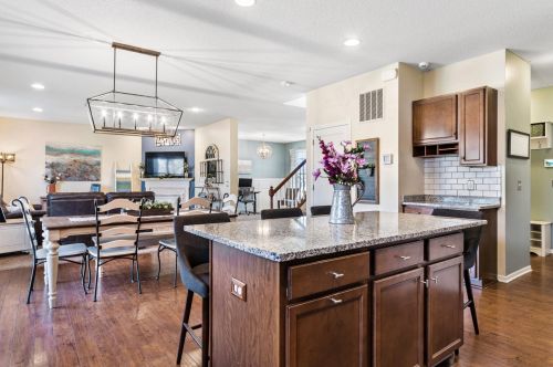 4874 Hamlet Ave, Saint Paul MN  55128-2657 exterior