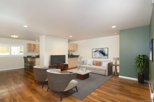 1017 Spencer St, Honolulu, HI 96822-3749