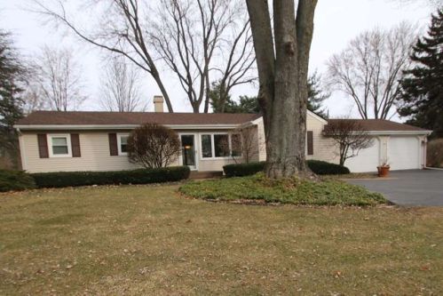 1418 Dixie Dr, Rockford, IL 61108-4508