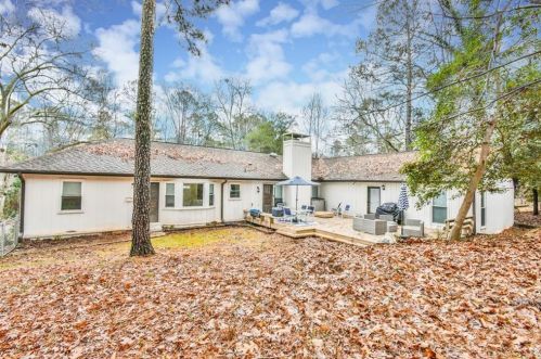 2749 Fieldstone Dr, Conyers GA  30013-1949 exterior