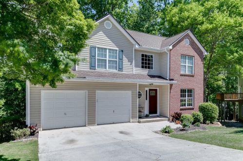 1639 Riverstone Ct, Suwanee, GA 30024-3803