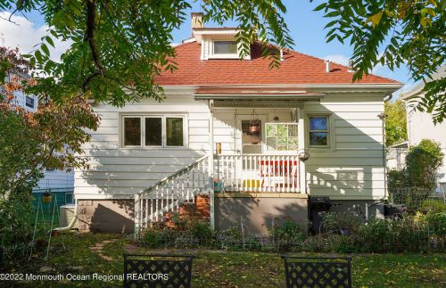 47 Westside Ave, Tinton Falls NJ 07701-1451 exterior