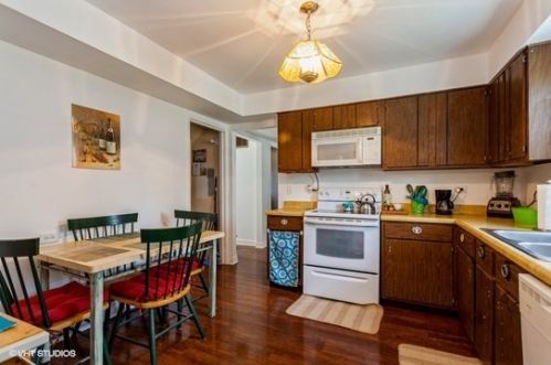 3 Purchase Ct, Lemont IL  60440-1317 exterior