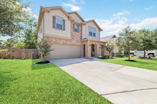 2036 Elkington Cir, Conroe, TX 77304-1886