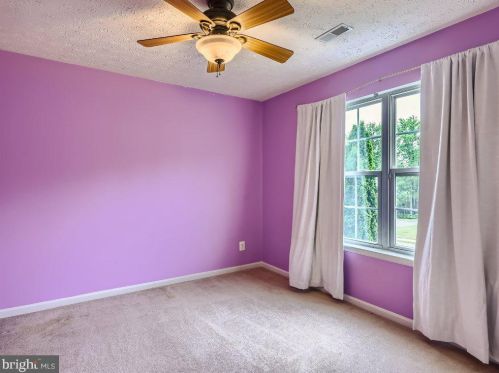 565 Windsong Dr, Aberdeen MD  21001-1809 exterior