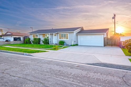 1519 Jenifer Ave, Glendora, CA 91740-5538