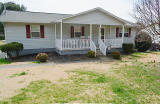 183 Red Bud Dr, Midtown, TN 37748-4111