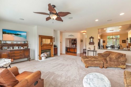 33950 Pinehurst Dr, Yucaipa, CA 92399-6934