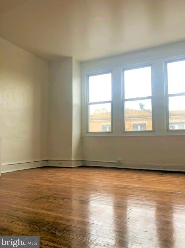 4951 5th St, Philadelphia PA  19120-3809 exterior