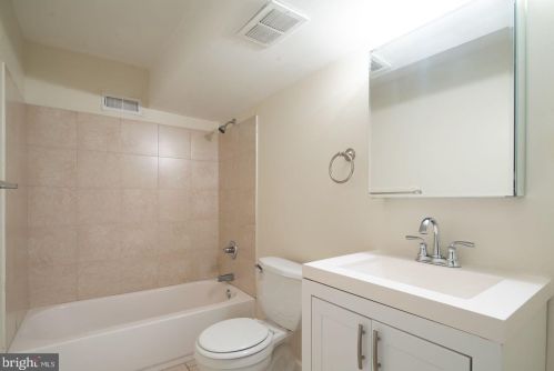 815 16 St, Philadelphia PA  19132-2341 exterior