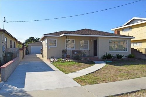 4066 136th St, Hawthorne, CA 90250-7311