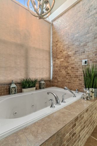 12924 Archer Ave, Lemont IL  60439-4705 exterior