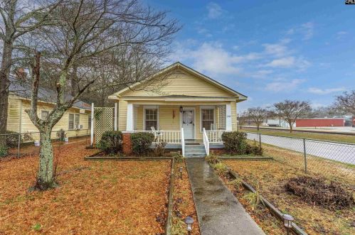 200 Watson St, Ridge Spring, SC 29129-9153