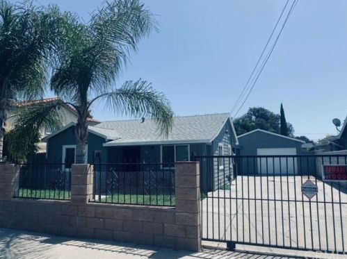 709 Gunther St, Santa Ana, CA 92703-2732