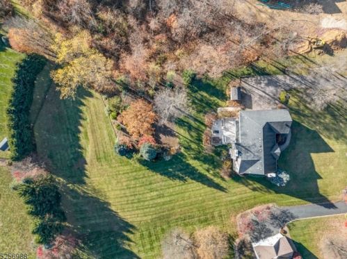 12 Quail Run, Dover NJ  07869-2827 exterior