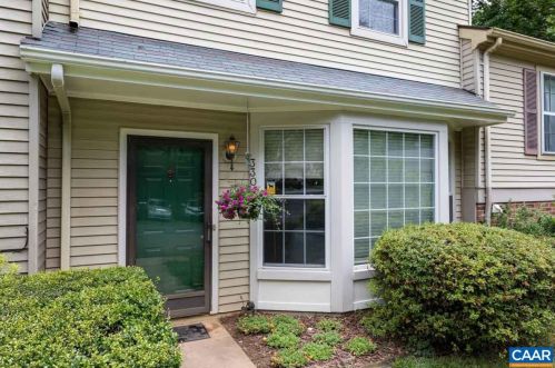 330 Glade Ln, Charlottesville, VA 22901-1371