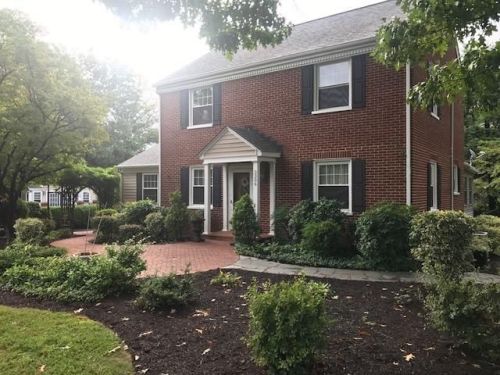 3306 Mudlick Rd, Roanoke, VA 24018-2136