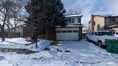 599 Laredo Cir, Denver, CO 80017-2103