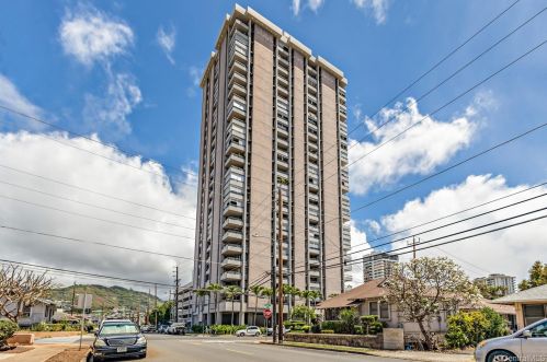 2100 Date St, Honolulu HI  96826-4033 exterior