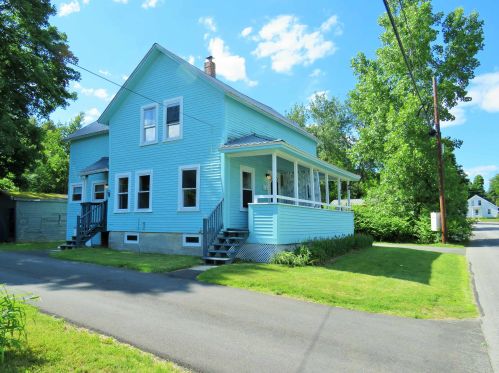 176 Carroll St, Keene, NH 03431-2910