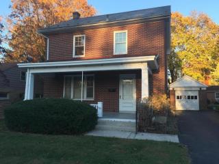 123 King St, Ephrata, PA 17522-1915