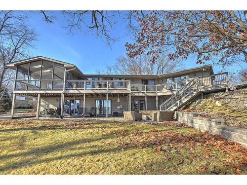 2404 Angle Ct, Decatur, IL 62521-4601
