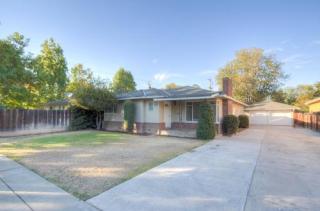 13 Robinson Ave, Fresno, CA 93704-4522