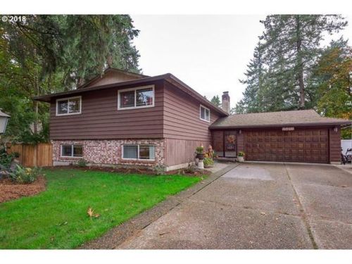 15611 Dana Ave, Portland OR  97267-3544 exterior