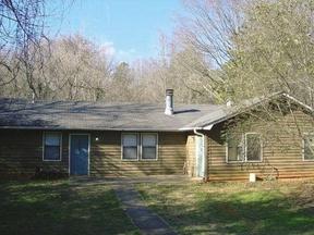 170 Laurie Dr, Athens, GA 30605-3544