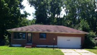 1127 Montego Dr, Springfield, OH 45503-6218