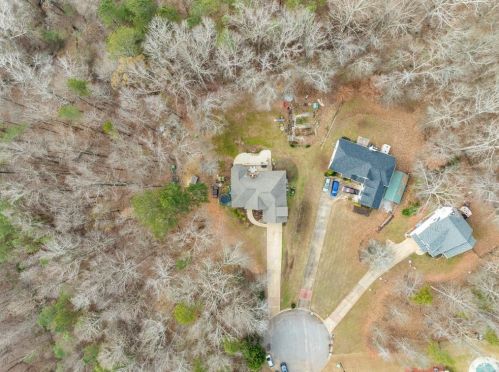 283 Palmer Ct, Jefferson GA  30549-7307 exterior