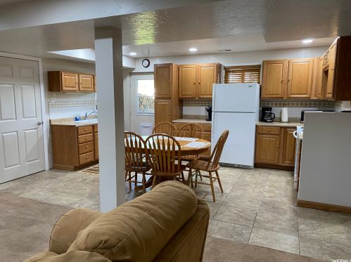 985 1100, Vernal UT  84078-4612 exterior