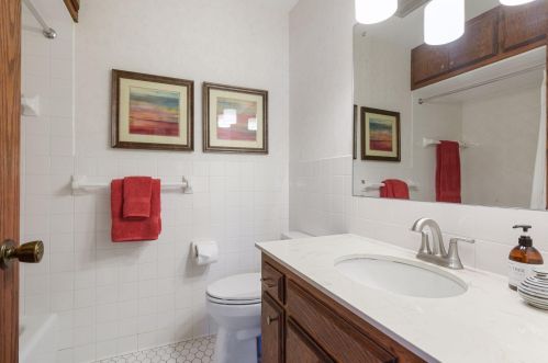 3216 Gettysburg Ave, Minneapolis MN  55426-3722 exterior