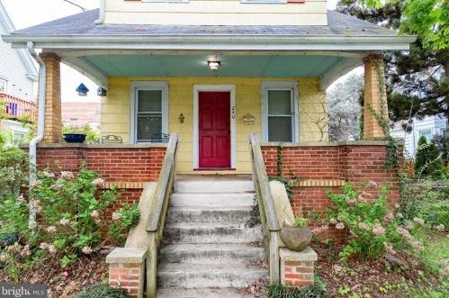 240 Front St, Florence, NJ 08518-1321