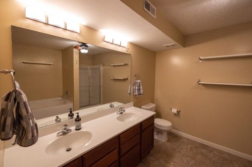 7143 English Dr, Cincinnati OH  45244-3137 exterior