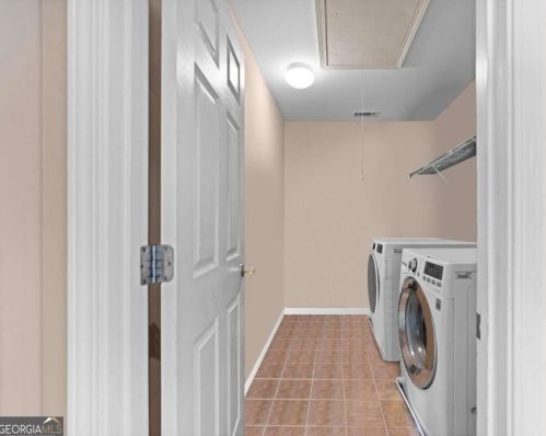 5625 Baffin Rd, Atlanta GA  30349-7050 exterior